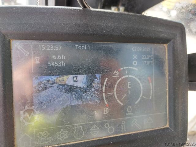 Rupsgraafmachine Liebherr R946 LC (Lifting Cab)