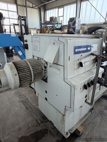 Univerzalni strug VDF Boehringer DUE 630