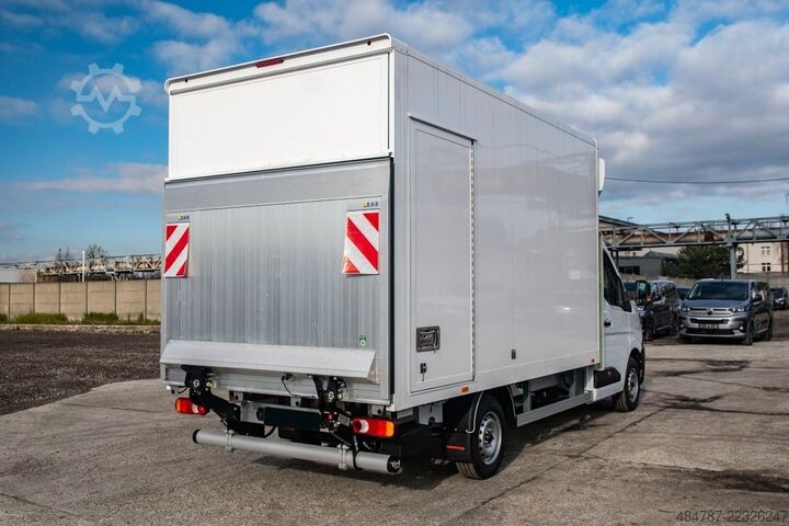 Vrachtwagen met bakwagen RENAULT Master XDD 170PS Koffer 8 PAL LBW