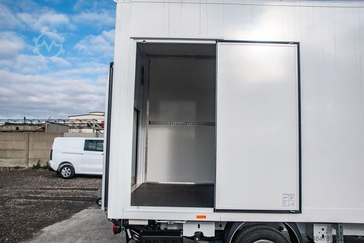 Vrachtwagen met bakwagen RENAULT Master XDD 170PS Koffer 8 PAL LBW
