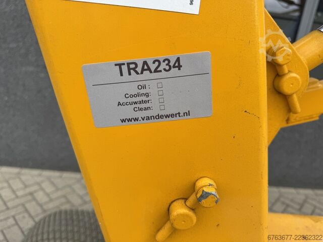 Nifty HR12 NE Knikarmhoogwerker 4x2 Elektrisch 2012 12M werkhoogte NIFTYLIFT HR12 NE Knikarmhoogwerker 4x2 Elektrisch 2012 12M werkhoogte