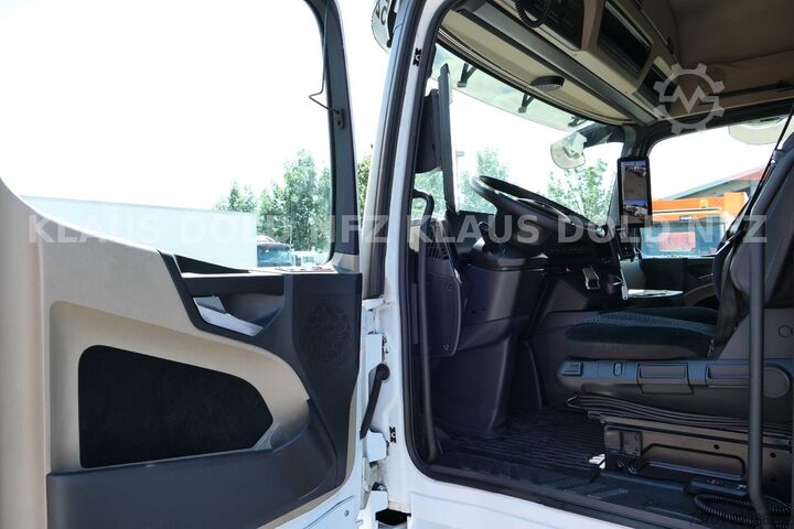 Volume tractor unit MERCEDES-BENZ Actros 1846 BigSpace Retarder 2-Tanks Hydraulik