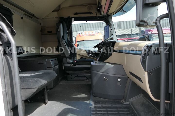 Volume tractor unit MERCEDES-BENZ Actros 1846 BigSpace Retarder 2-Tanks Hydraulik