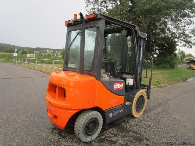 Diesel Forklift Doosan D25S-5 -Triplex-Freihub 4,75m + Seitenschieber
