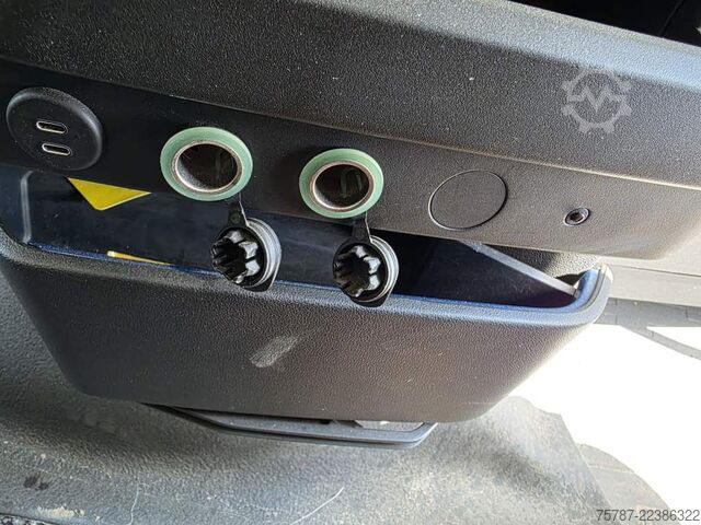 Standaard trekker VOLVO FH 460 Basic Turbo Unfall, 2 Kreis-Hydraulik