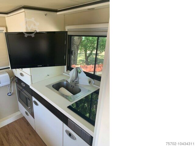 Veewagen AK 3 Pferdeanhänger top Wohnung