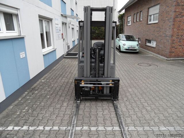 Elektrische vorkheftruck 3 wielen Jungheinrich EFG 216 - ZV-Gerät - Triplex - NEUE Batterie