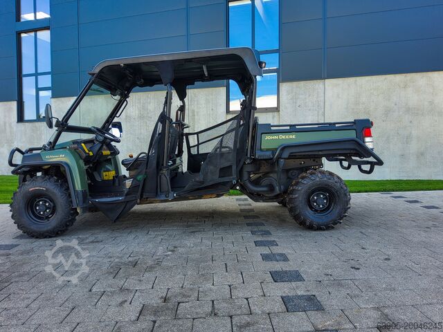 Schlepper John Deere Gator XUV855M S4