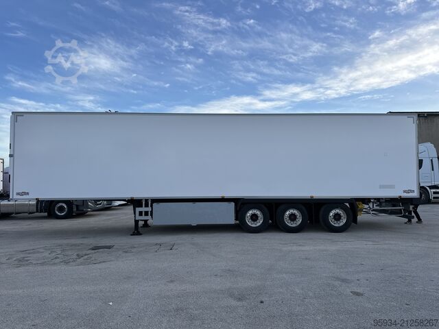 Frigorifik yarı römork Chereau GRUPPO THERMOKING A-400