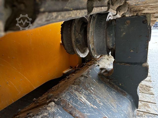 Road roller LIEBHERR PR 726 LGP