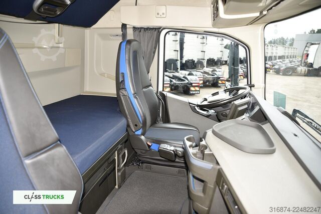 Standaard trekker VOLVO FH 500 XL Retarder i-ParkCool ACC