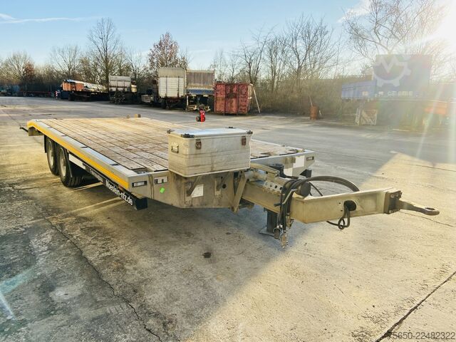 Remorque porte-engins surbaissée Möslein TTS 11 Schwebheim  Tandemtieflader
