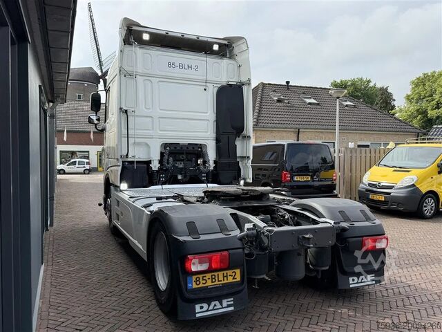 Standaard-SZM DAF XF 450 Showtruck 1st Owner Only 495.000KM! 2x Bed