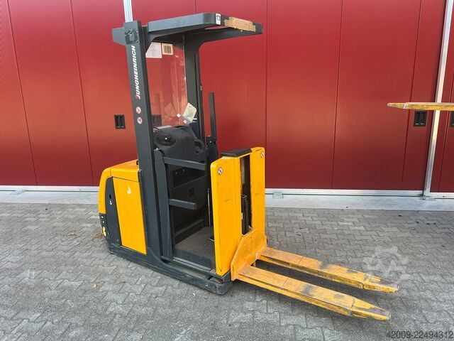 Orderpicker elektrische stapelaar palletwagen Jungheinrich EKS 110  ECE 320