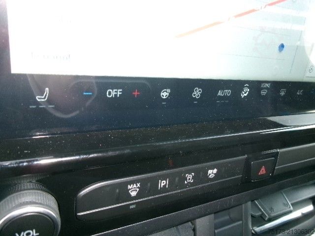 Minibus FORD Tourneo Custom Bus Titanium B&O LHZ AHK Kam