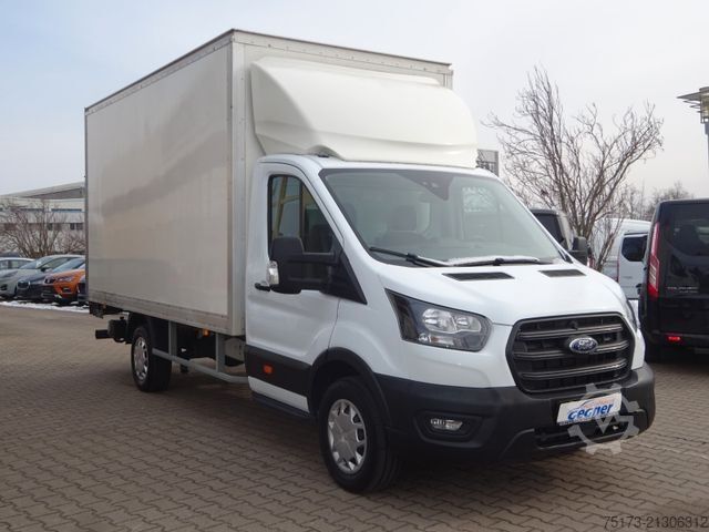 Vrachtwagen met bakwagen FORD Transit 350 L4 130PS HA Trend Koffer LBW