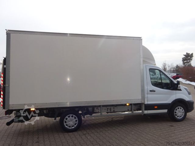 Vrachtwagen met bakwagen FORD Transit 350 L4 130PS HA Trend Koffer LBW