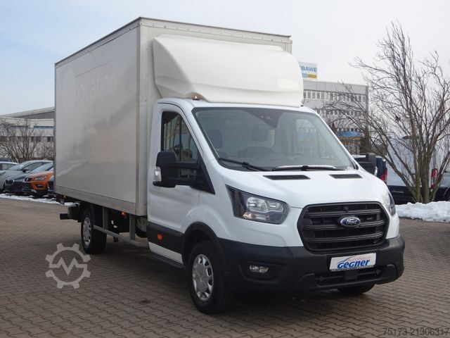 Vrachtwagen met bakwagen FORD Transit 350 L4 130PS HA Trend Koffer LBW