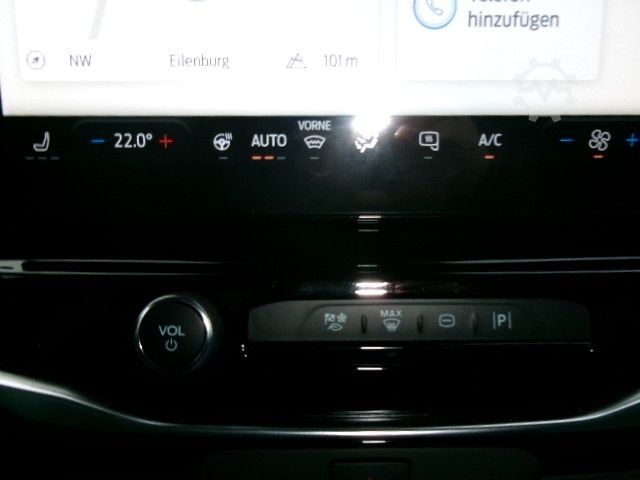 Transporter mit Koffer FORD Transit 350L4 Trend AT Koffer LWB Xenon Kam ACC