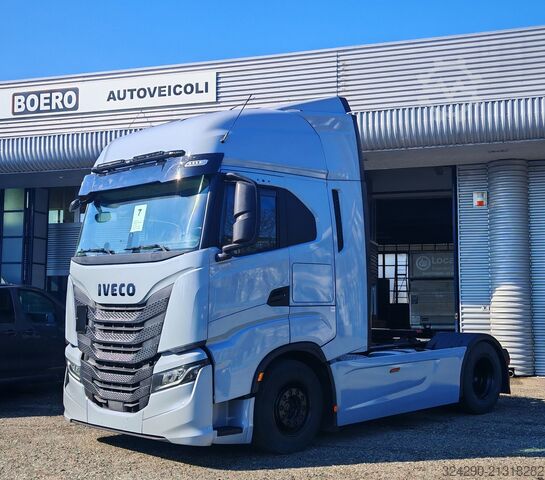Tractor estándar Iveco s-way 480