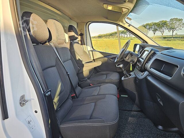 High-roof van RENAULT TRAFIC 1.6 DCI L2 120Pk Imperiaal !