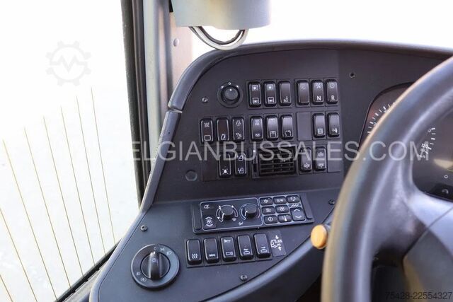 Autobus granturismo Mercedes-Benz Tourismo 17RHD / Full Options / 14m
