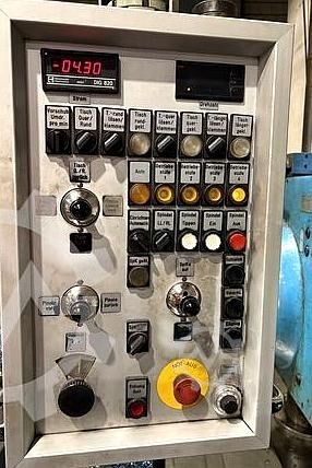 μηχανή διάτρησης και φρεζαρίσματος Scharmann FB 125 NC