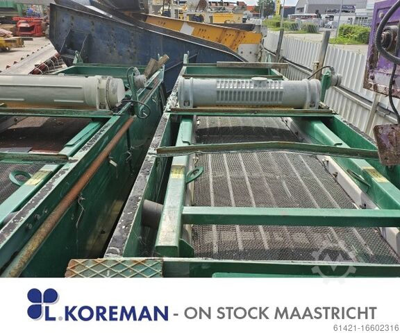 Screening machine Derrick Corp. 8/32-2  