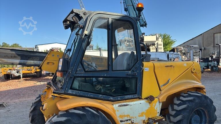 Manipulator telescopic JCB Loadall 520-50