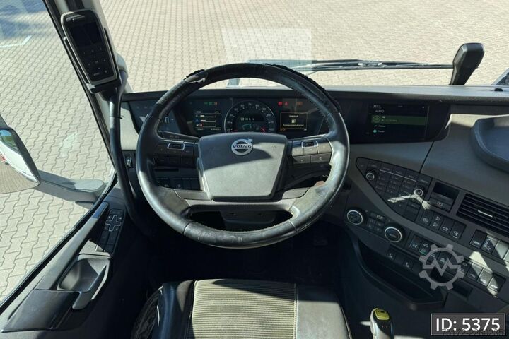 Transporteri od drveta Volvo FH16 750 Globetrotter XL, Euro 6, 8x4 / Hydraul...