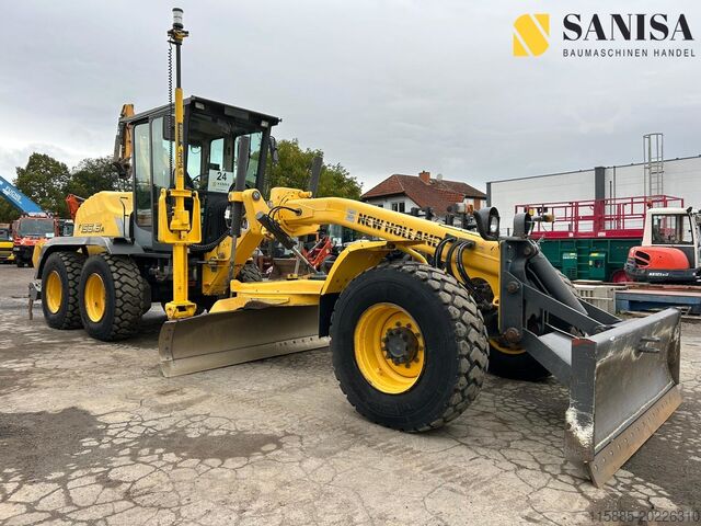 Grader New Holland F156.6 A/6x6/Trimble EM 400/5 Z. Heckauf