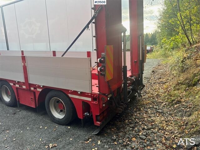 Doll Machinery Semi w/ Widening and Hydraulic Bridges. Doll Machinery Semi w/ Widening and Hydraulic Bridges.