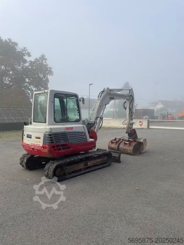 Miniescavatore TAKEUCHI TB 250