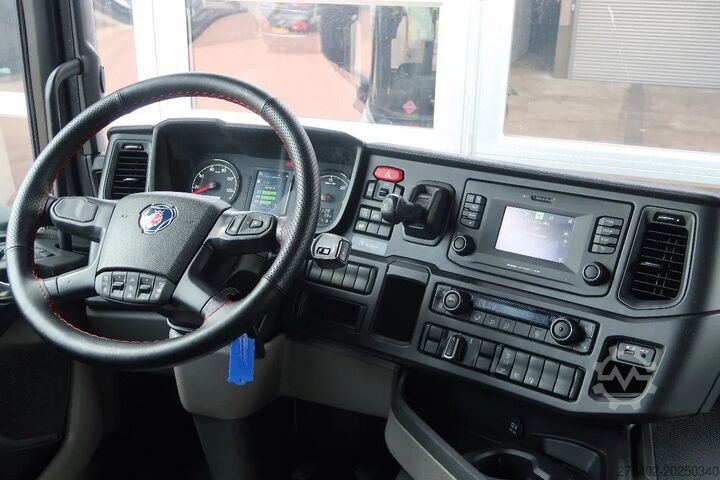 Estándar-SZM Scania R410 NGS LNG/ RETARDER/ ACC/ 2X TANK/ DIFF LOCK