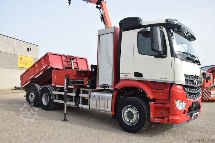 Læsseplatform Mercedes-Benz Arocs 2830