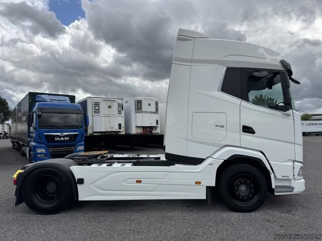 Standard dragbil DAF XG 530 FT 4x2 Standklima Intarder