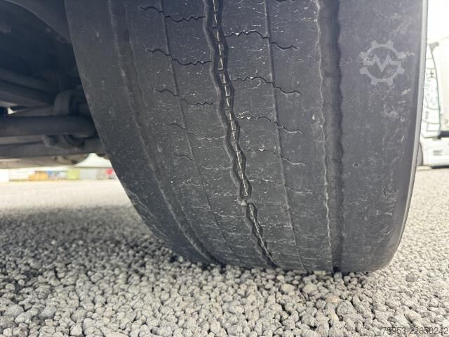 Standard dragbil DAF XG 530 FT 4x2 Standklima Intarder