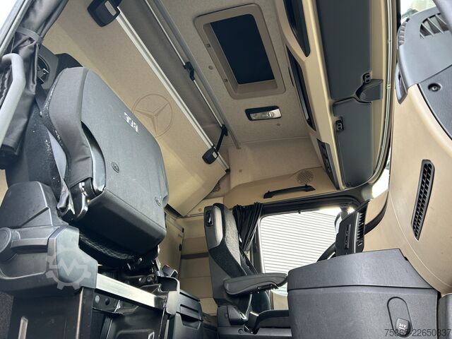 Standard-SZM Mercedes-Benz Actros 1842 Streamspace / 457 dkm / Full Spoile...