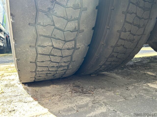 Standard-SZM Mercedes-Benz Actros 1842 Streamspace / 457 dkm / Full Spoile...