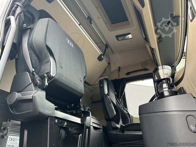 Standard-SZM Mercedes-Benz Actros 1842 Streamspace / 605 dkm / Tacho V2 / ...