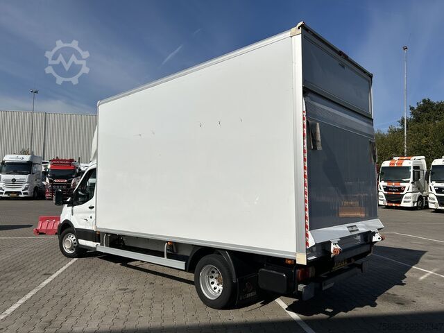 Kufr Ford Transit 2.0 TDCI Trend RWD / Box / Loadlift / F...
