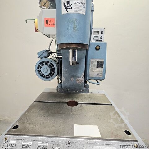 Hydraulische pers 2 ton Atsugi AP-2 Atsugi Model AP-2-M 2 ton