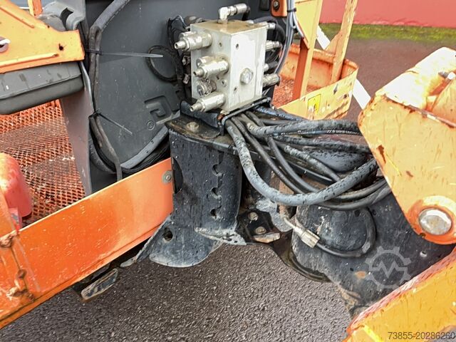 Knikarm werkplatform JLG 450AJ (16m)