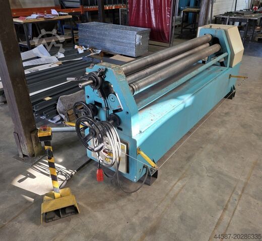 Machine voor gewalst plaatmateriaal Sahinler IRM 2050x110