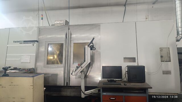 Centru de strunjire și frezare CNC Gildemeister TWIN 500