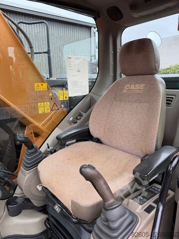 Escavatore cingolato CASE CX 235 C SR