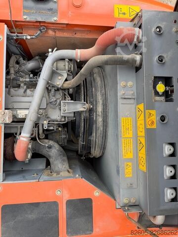 Escavatore cingolato Hitachi ZX 180 LC-5