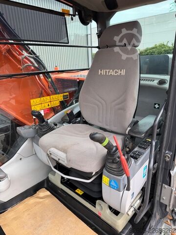 Escavatore cingolato Hitachi ZX 180 LC-5