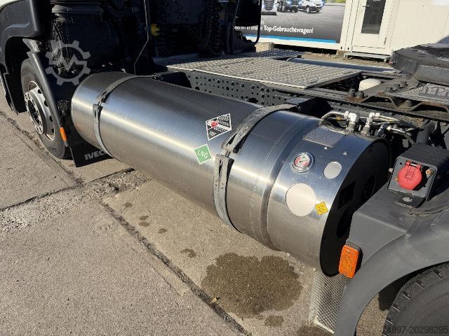 Standaard trekker IVECO AS440S46T/P LNG / Intarder