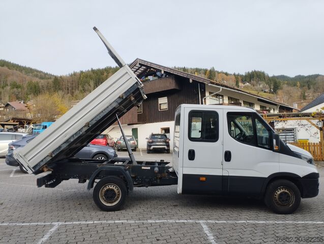 Transportín con maleta Iveco Daily 35S12 Kipper Doppelkabine Klima